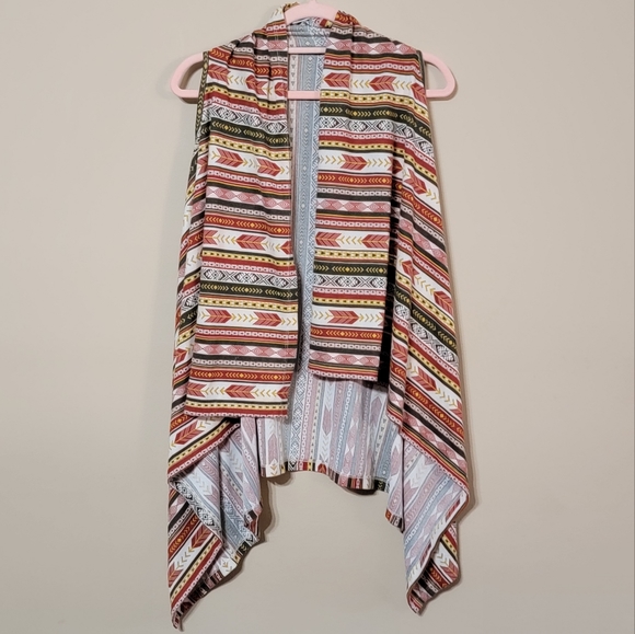 Wrangler Sweaters - Wrangler Aztec Print Western Sleeveless Waterfall Cardigan, Size Medium